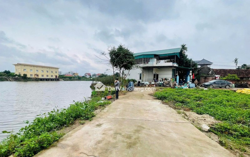 LÔ gần 90m² VIEW SÔNG Siêu hiếm tại Văn Giang, Đường 2 ô tô tránh, Giá nhỉnh 3 tỷ